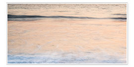 Poster Abstrakte Wellen im Ozean bei Sonnenuntergang