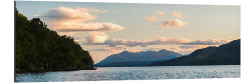 Alumiinitaulu Loch Ness Landscape in Scotland at Sunset