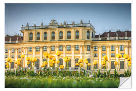 Naklejka na ścianę Tulips in front of Schönbrunn Palace