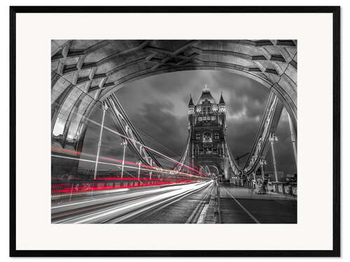Kehystetty taidepainatus Tower Bridge Strip Lights, London