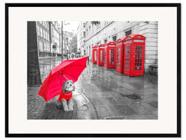 Framed art print Shelter from the rain in London