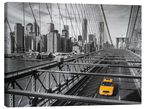 Canvastavla A yellow cab on Brooklyn Bridge