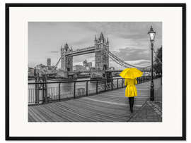 Gerahmter Kunstdruck Eine Frau in gelb, London