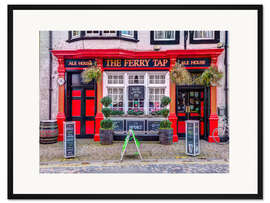 Gerahmter Kunstdruck The Ferry Tap in Schottland