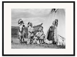 Gerahmter Kunstdruck Sioux vor einem Tipi