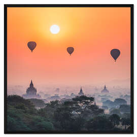 Gerahmter Kunstdruck Heißluftballons über den Tempeln von Bagan