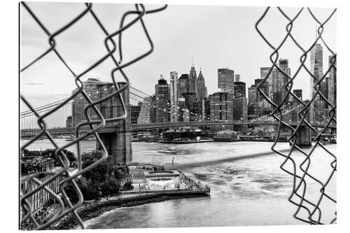 Gallery print Black Manhattan - Between the fence