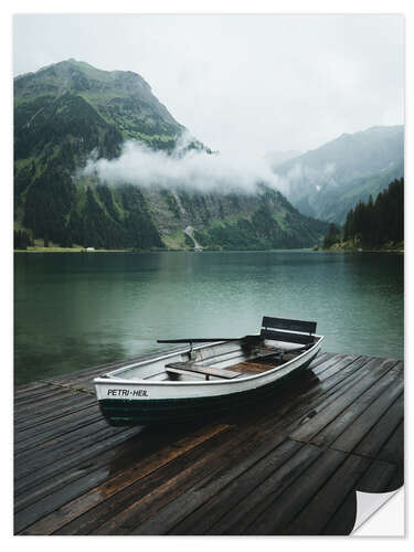 Selvklebende plakat Boat on the mountain lake