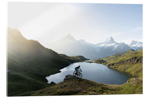 Acrylglasbild Wanderer mit Mountainbike, Bachalpsee