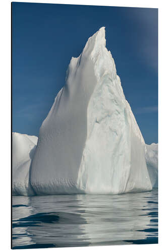 Aluminium print Iceberg mirroring in the ocean