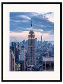 Plakat artystyczny premium w ramie Empire State Building at the blue hour