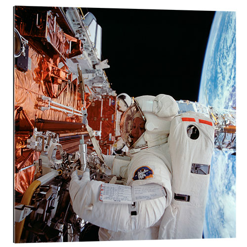 Gallery Print EVA Astronaut wartet das Hubble-Teleskop