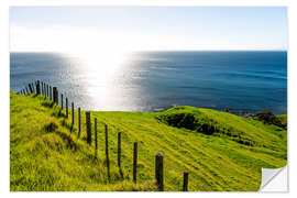 Selvklæbende plakat Green meadows &amp; blue sea in New Zealand