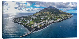 Obraz na płótnie Stromboli island and volcano, Italy