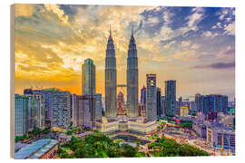 Holzbild Kuala Lumpur mit den Petronas Türmen im Sonnenuntergang