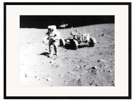 Inramat konsttryck James Irwin on the moon walk of the Apollo 15 mission