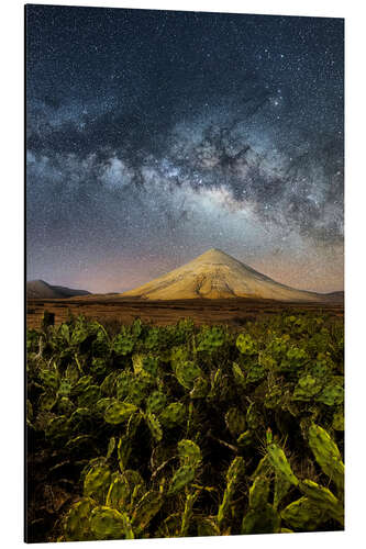 Tableau en aluminium Milky Way on volcanic landscape, Fuerteventura