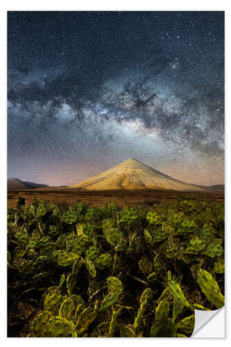 Selvklebende plakat Melkeveien over vulkanlandskap, Fuerteventura