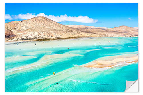 Sisustustarra Kitesurf in the clear sea of Fuerteventura