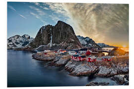 Print på skumplade Norwegian fishing village in Lofoten in Norway