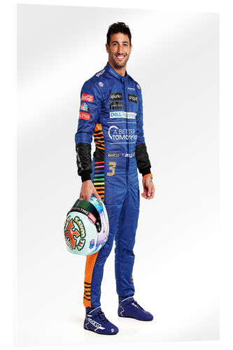 Akryylilasitaulu Daniel Ricciardo on the side with helmet II, McLaren Team 2021