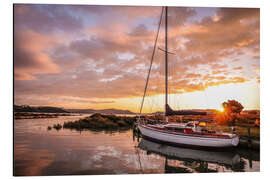 Magnettafel Segelboot im Sonnenuntergang in Neuseeland