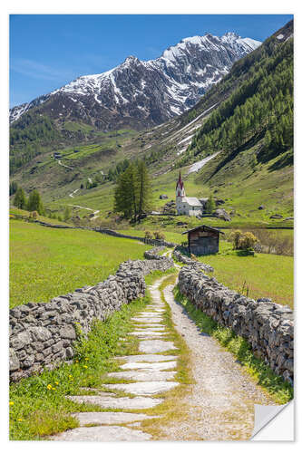 Sticker mural Chemin de croix vers l'église du Saint-Esprit à Ahtntal (Tyrol du Sud)