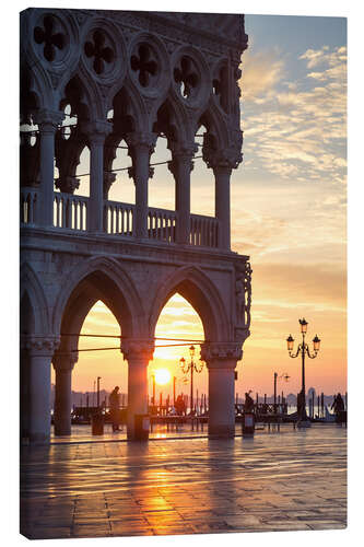 Canvas print First light in Venice