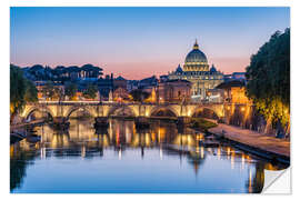 Selvklæbende plakat Rome skyline in the evening with a view of St. Peter's Basilica