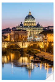 Selvklæbende plakat St. Peter's Basilica in Rome in the evening