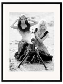 Impressão artística com moldura Jeanne Moreau And Brigitte Bardot, Viva Maria 1965