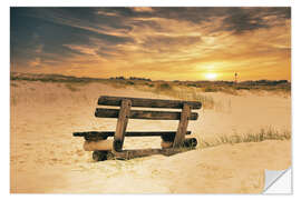 Selvklebende plakat Wooden bench in the dunes