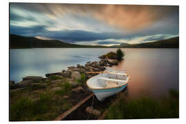 Stampa su alluminio White boat on the lake at sunset