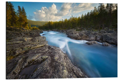 Tableau en aluminium Mountain river among the rocks