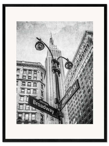 Impressão artística com moldura Broadway and West 34th Street