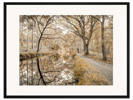 Gerahmter Kunstdruck Waldweg mit Kanal