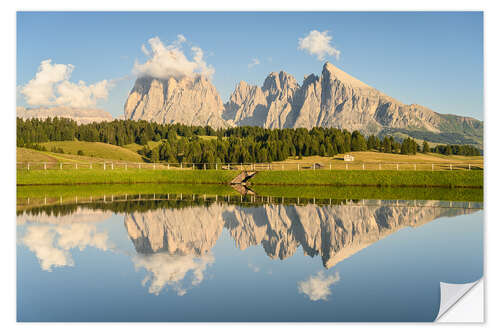 Autocolante decorativo Reflection on the Alpe di Siusi