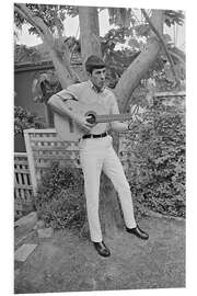 PVC-taulu Leonard Nimoy plays guitar, 1966