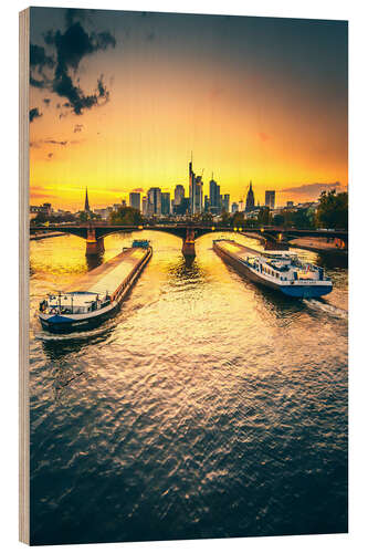 Quadro de madeira Frankfurt in the sunset, skyline with two ships