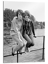 Gallery print Catherine Deneuve and her sister Francoise Dorleac, 1960