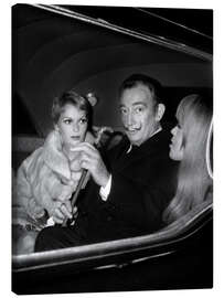 Canvas print Mia Farrow with painter Salvador Dali and Amanda Lear, Paris, 1970