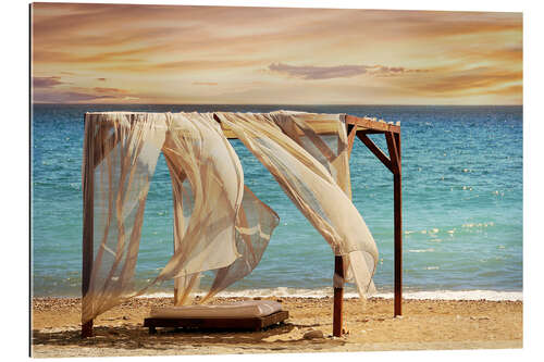 Galleriataulu Canopy on the beach