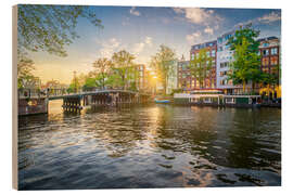 Trätavla Sunrays over a canal in Amsterdam