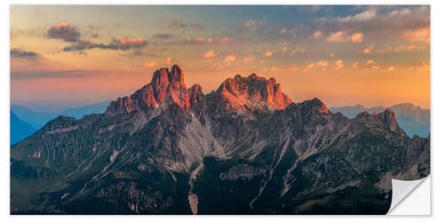 Selvklæbende plakat Sunrise in the Dachstein Mountains - Große Bischofsmütze