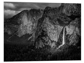 Foam board print Late afternoon light touches Bridalveil Fall