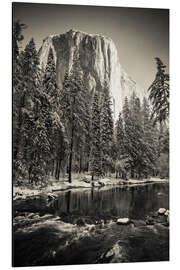 Cuadro de aluminio El Capitan above the Merced River in winter