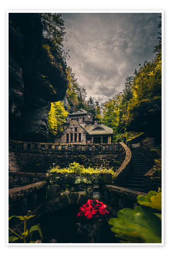 Poster Hřensko, Altes Gaswerk in einer Schlucht