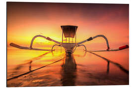 Tableau en aluminium Sanur jukung in sunrise, traditional fishing boat