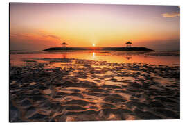 Quadro em alumínio Bali, Sanur temple in the sea at low tide, sunrise