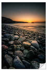 Selvklebende plakat Stone beach, bay with sunrise